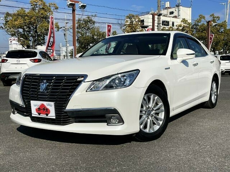 TOYOTA CROWN