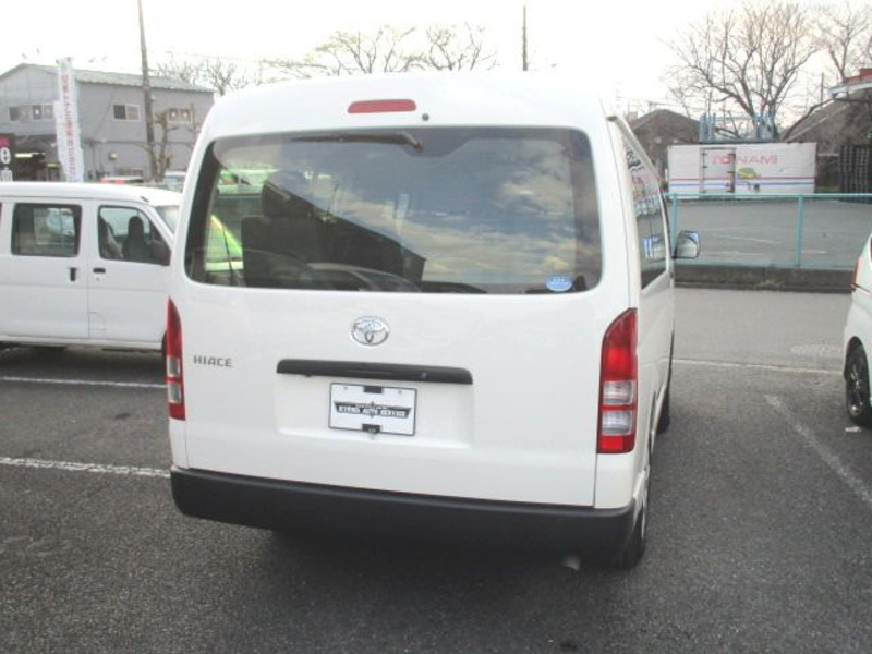 HIACE