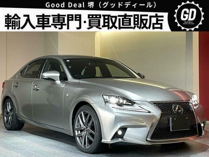 LEXUS IS