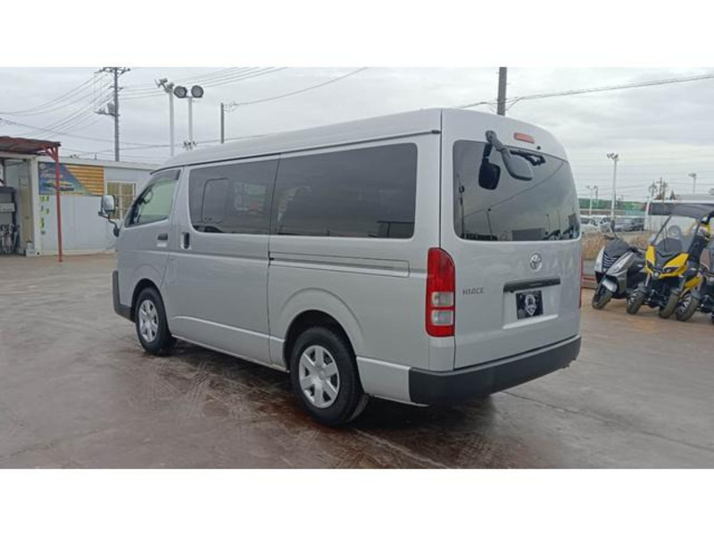 HIACE