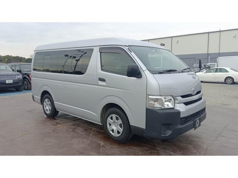 HIACE