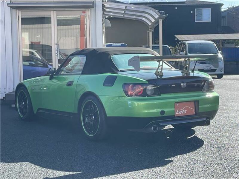 S2000