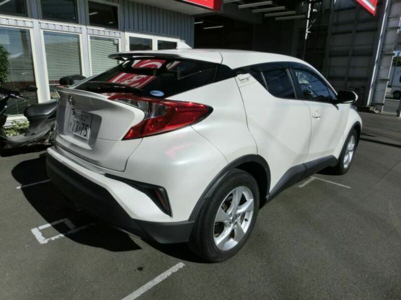 C-HR