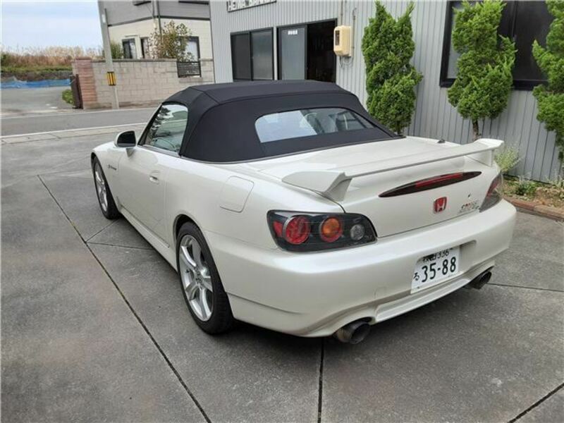 S2000