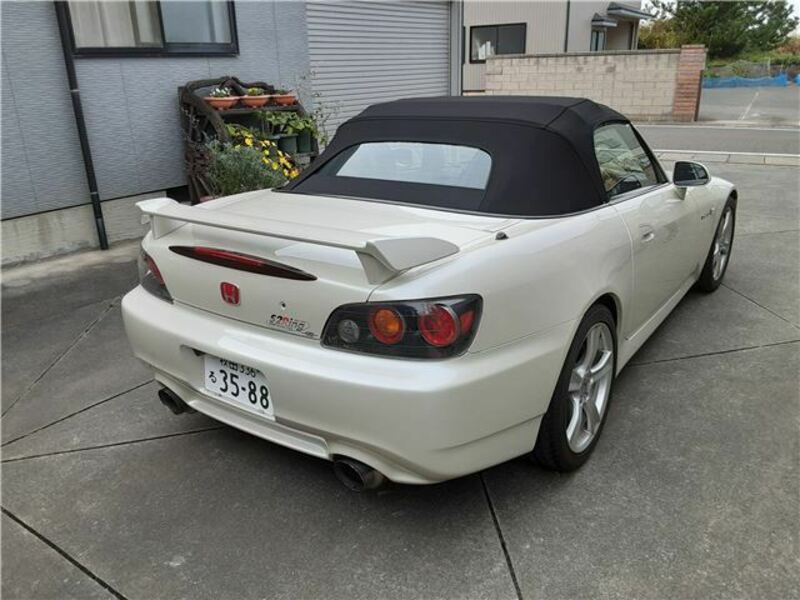 S2000