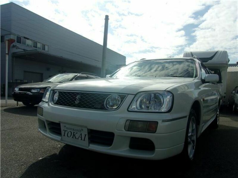 NISSAN STAGEA