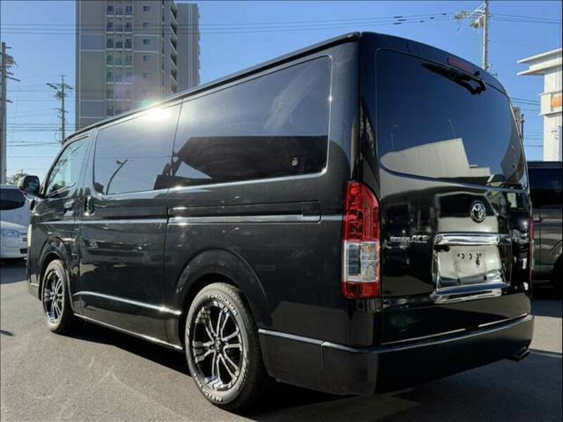 HIACE VAN