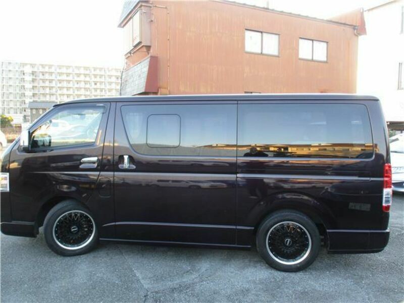 HIACE