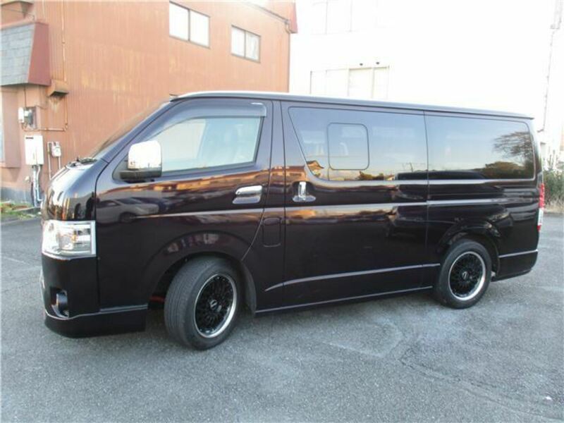 HIACE