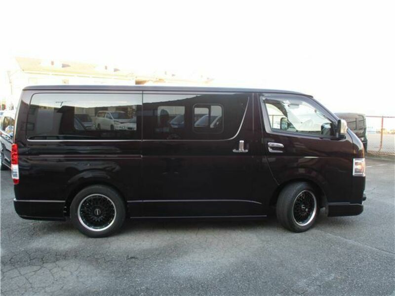 HIACE