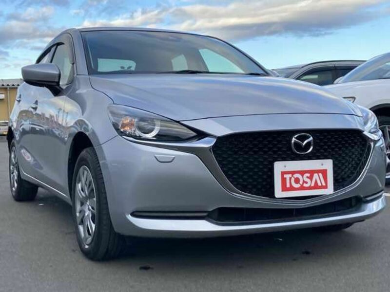 MAZDA2