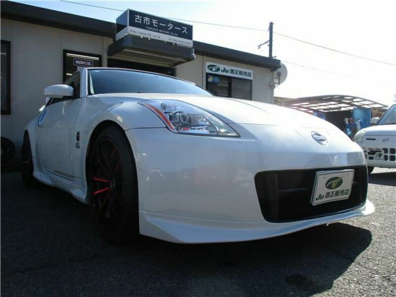 NISSAN FAIRLADY Z