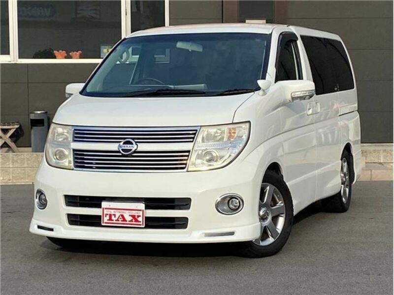 NISSAN ELGRAND