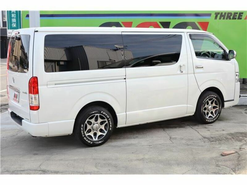 HIACE