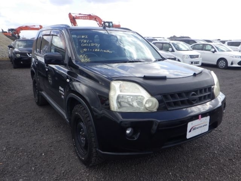 X-TRAIL-1