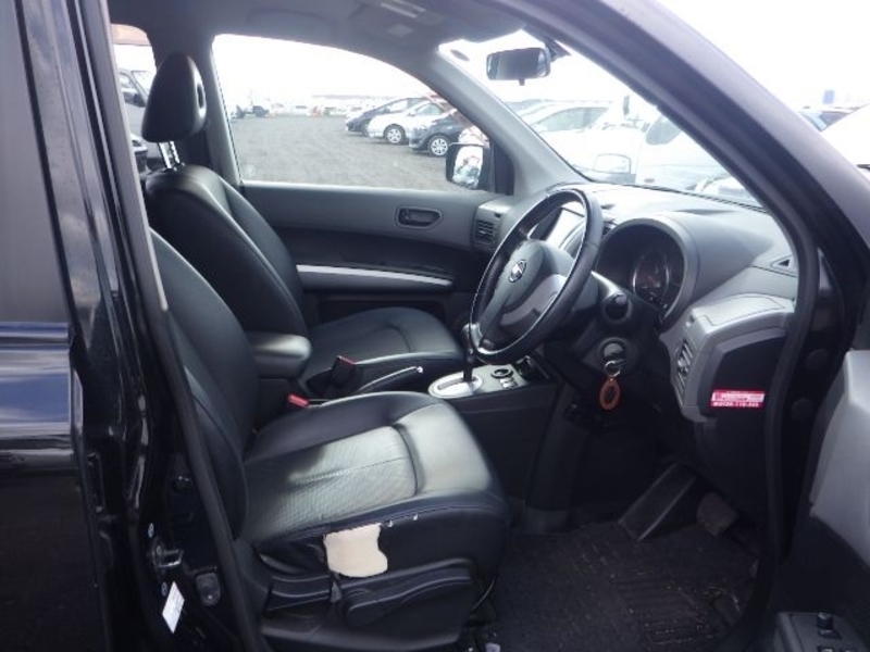 X-TRAIL-11