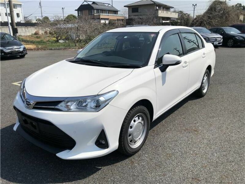 COROLLA AXIO