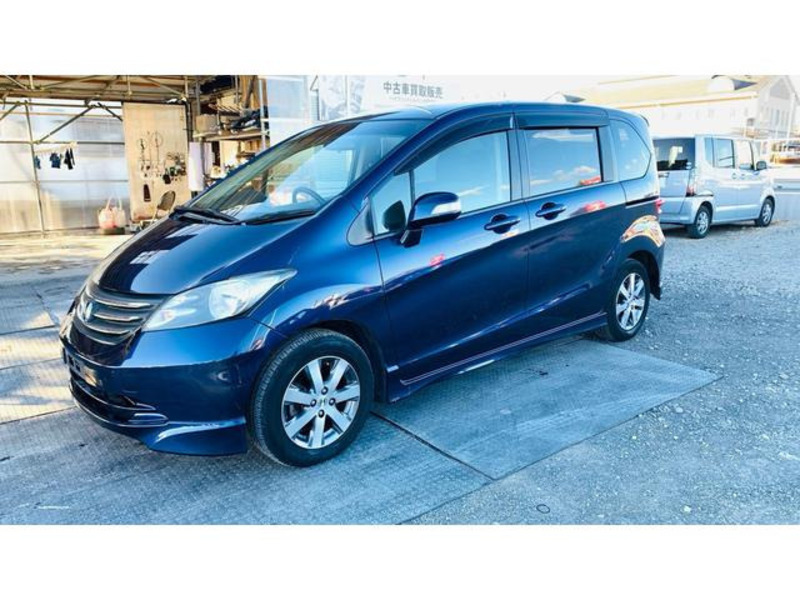 HONDA FREED