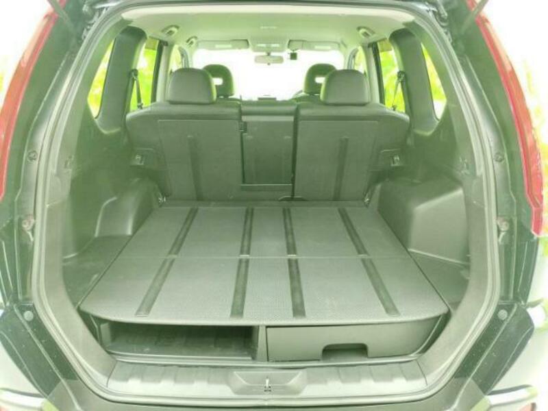 X-TRAIL-7