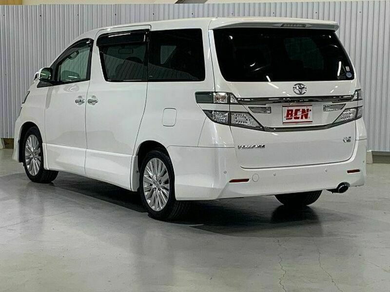 VELLFIRE