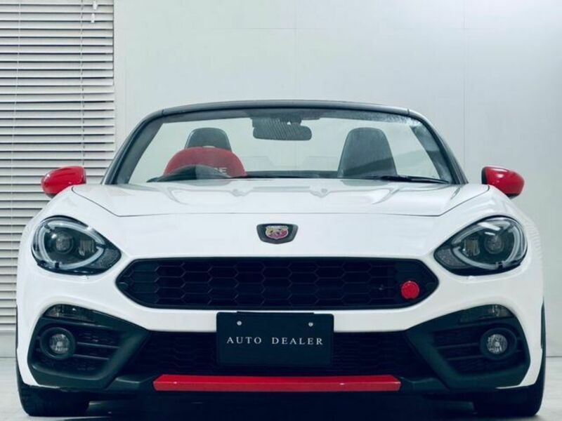 ABARTH 124 SPIDER