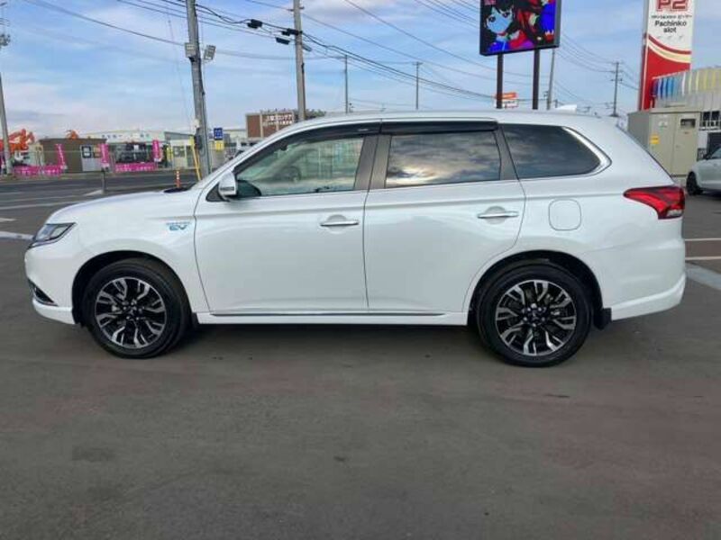 OUTLANDER PHEV