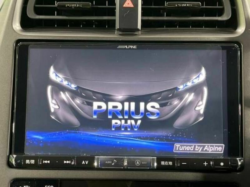 PRIUS PHV