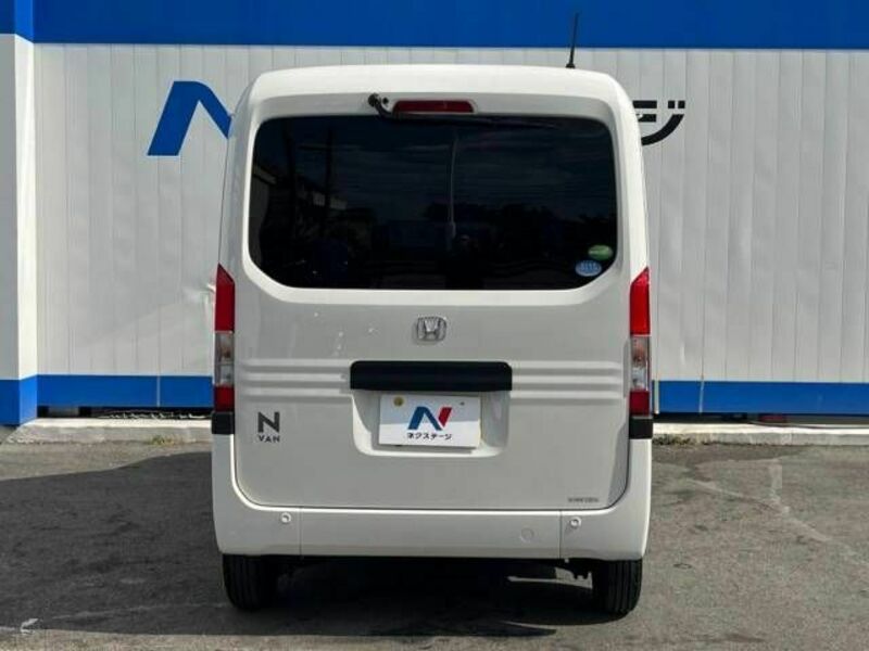 N-VAN