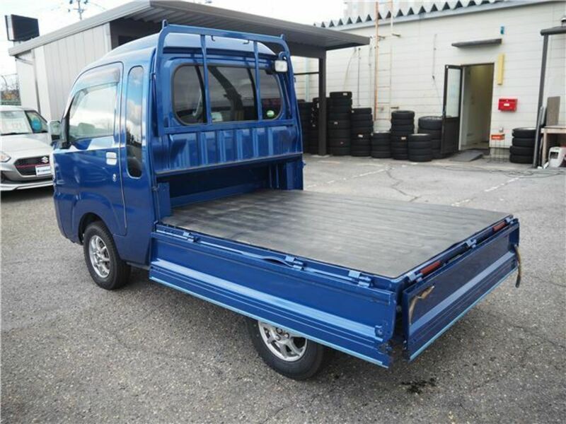 HIJET TRUCK