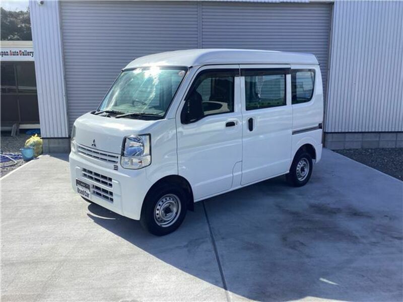 MITSUBISHI MINICAB VAN