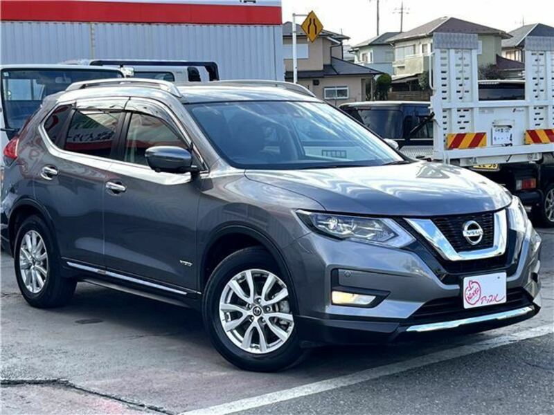 X-TRAIL