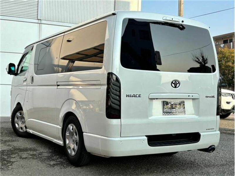 HIACE