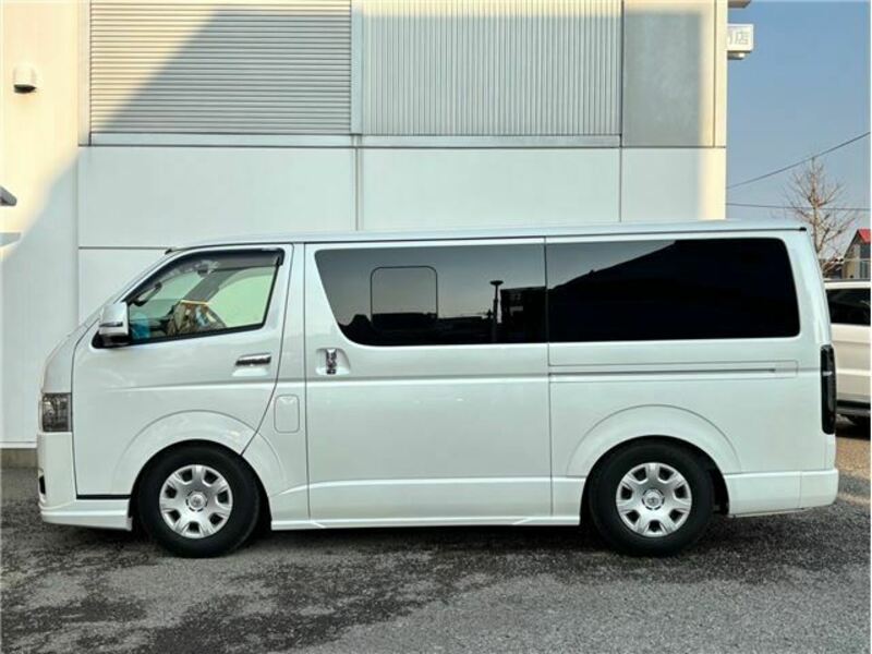 HIACE