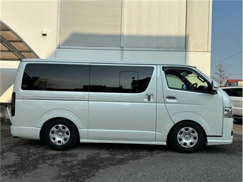 HIACE