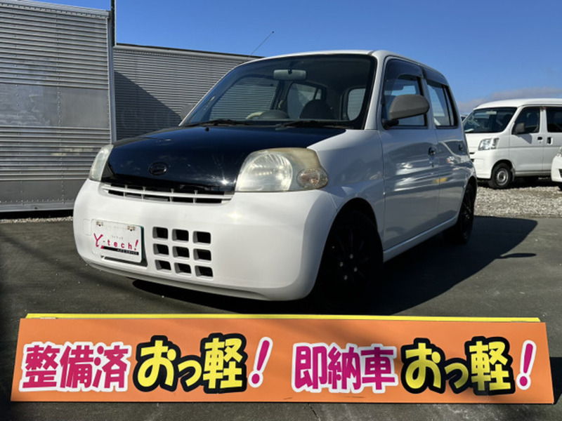 DAIHATSU ESSE