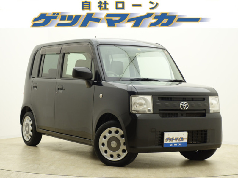 TOYOTA PIXIS SPACE