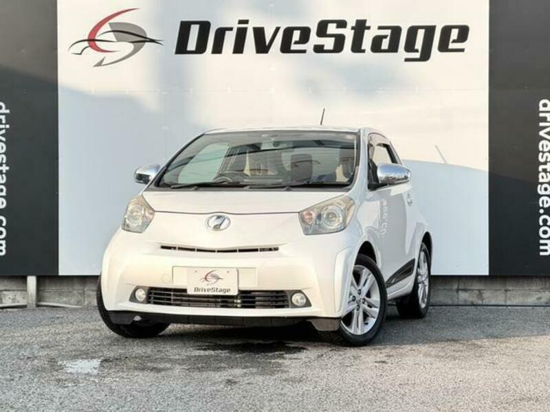 TOYOTA IQ