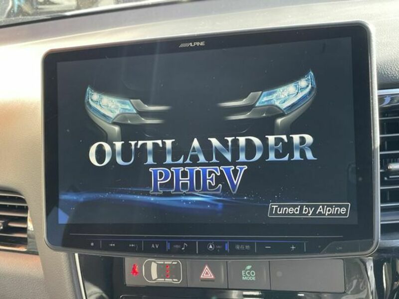 OUTLANDER PHEV