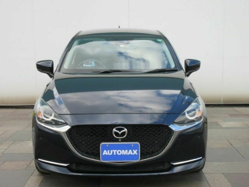 MAZDA2