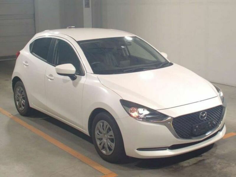 MAZDA2