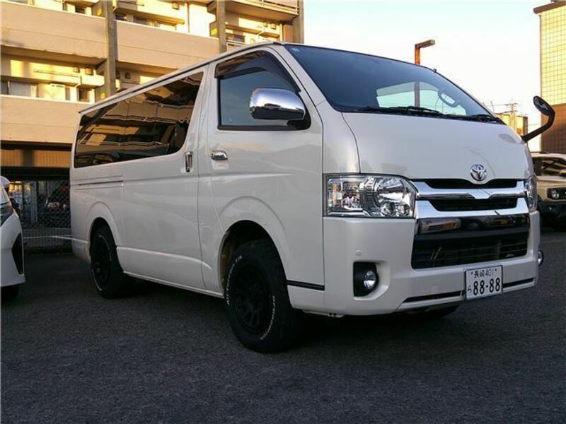 HIACE VAN