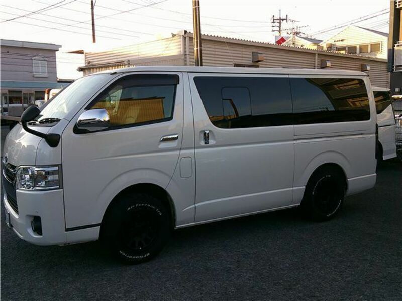 HIACE VAN