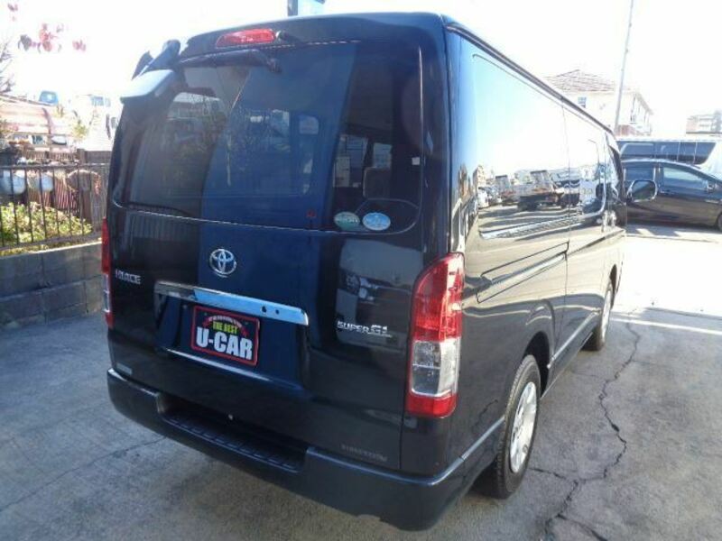 HIACE VAN