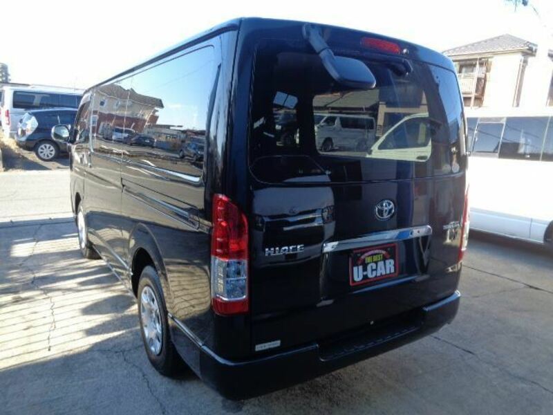 HIACE VAN