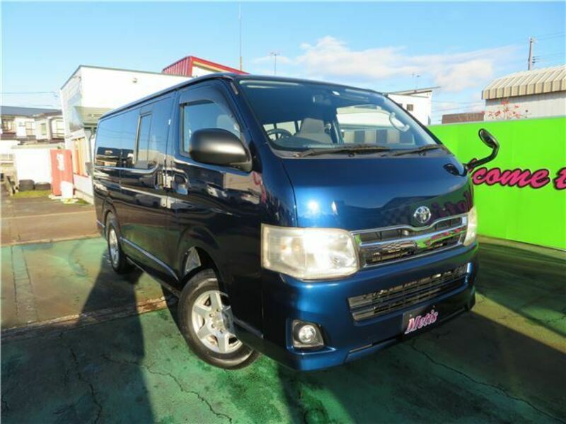 HIACE VAN