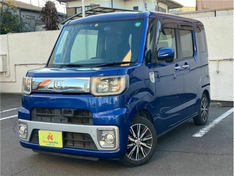 DAIHATSU WAKE