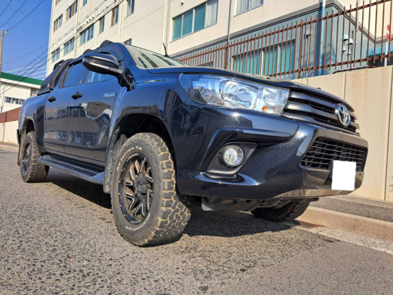 HILUX