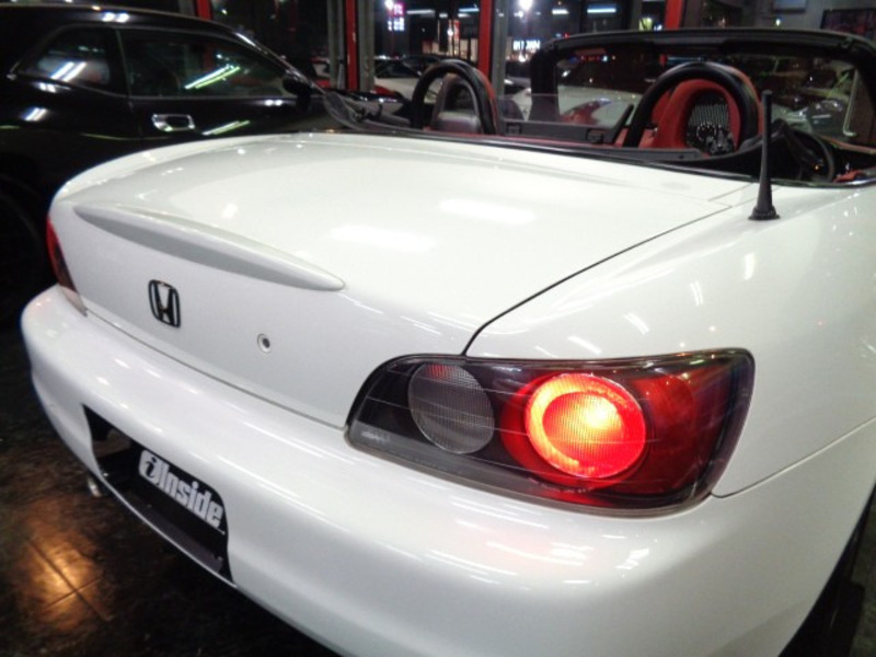 S2000