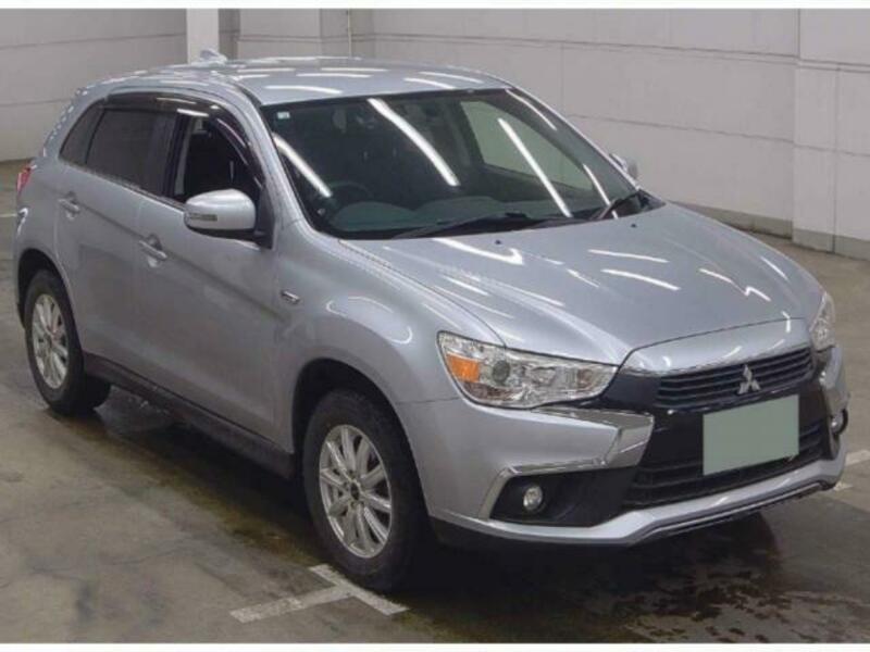 MITSUBISHI RVR