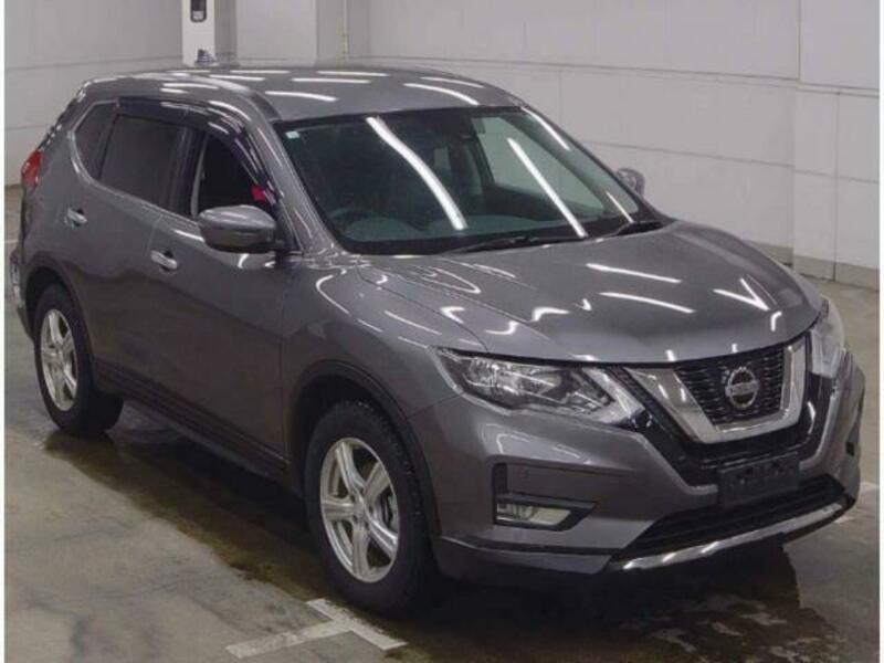 X-TRAIL